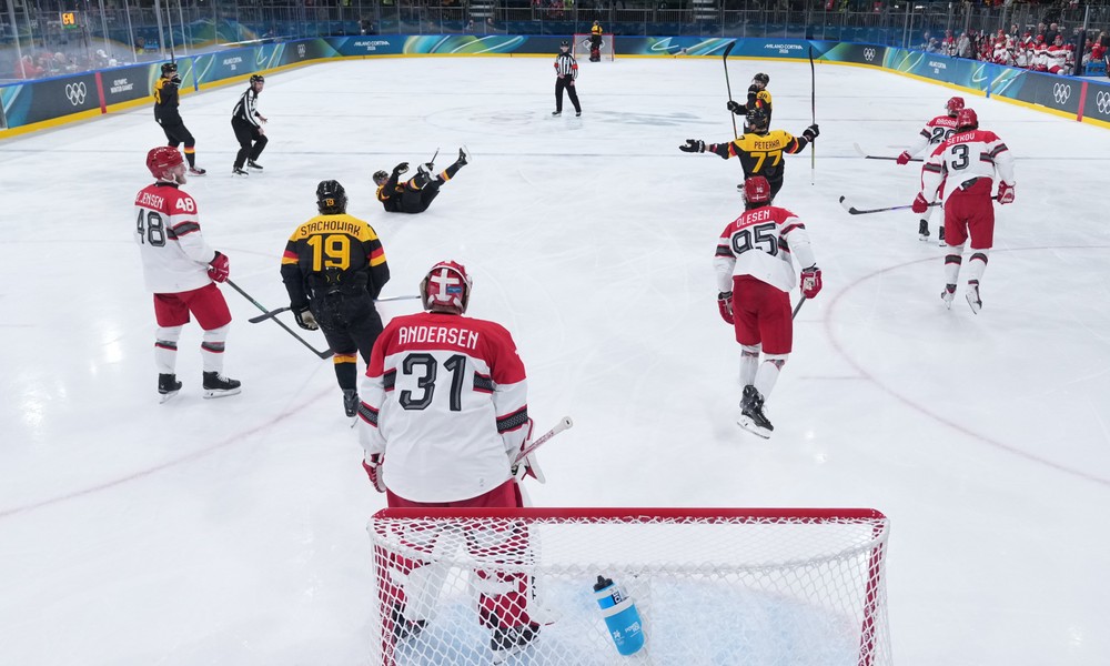 Denmark_Germany_Hockey075556193361