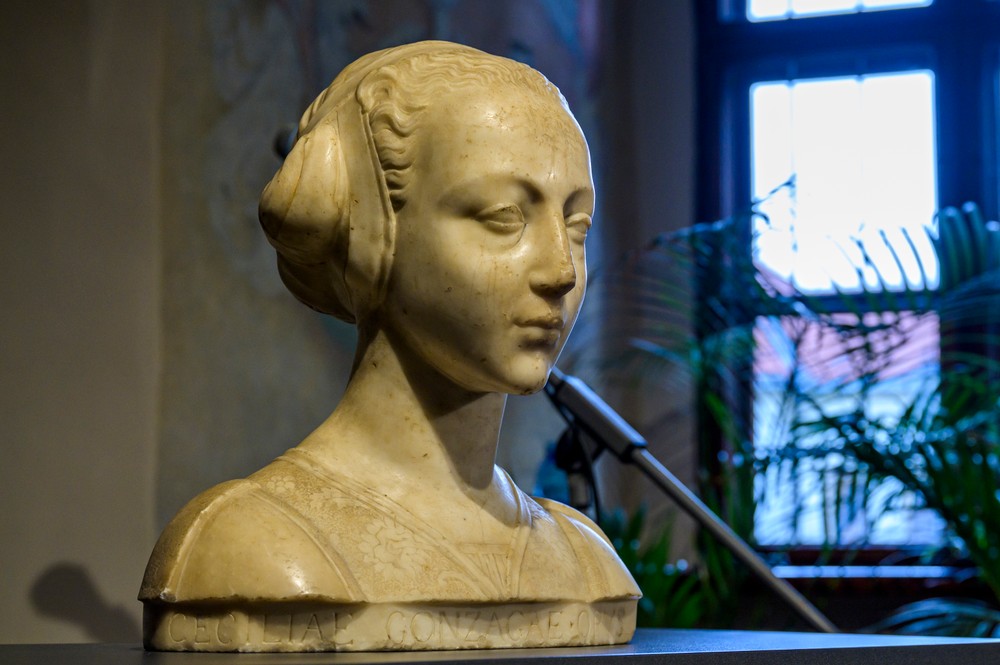 Detaily relikviáru svätej Konštancie mučeníčky