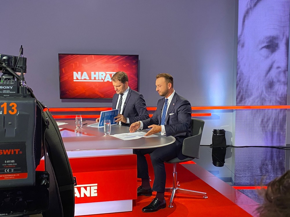 6db848de-8dce-47f9-9cf8-67e86380a802