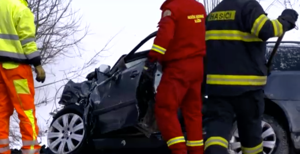 Dopravná nehoda na hlavnom ťahu do Poľska