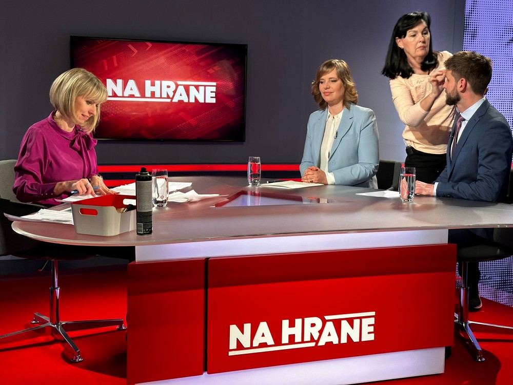 cfb0e9bb-e2d6-4269-91fa-db11f3f1b793