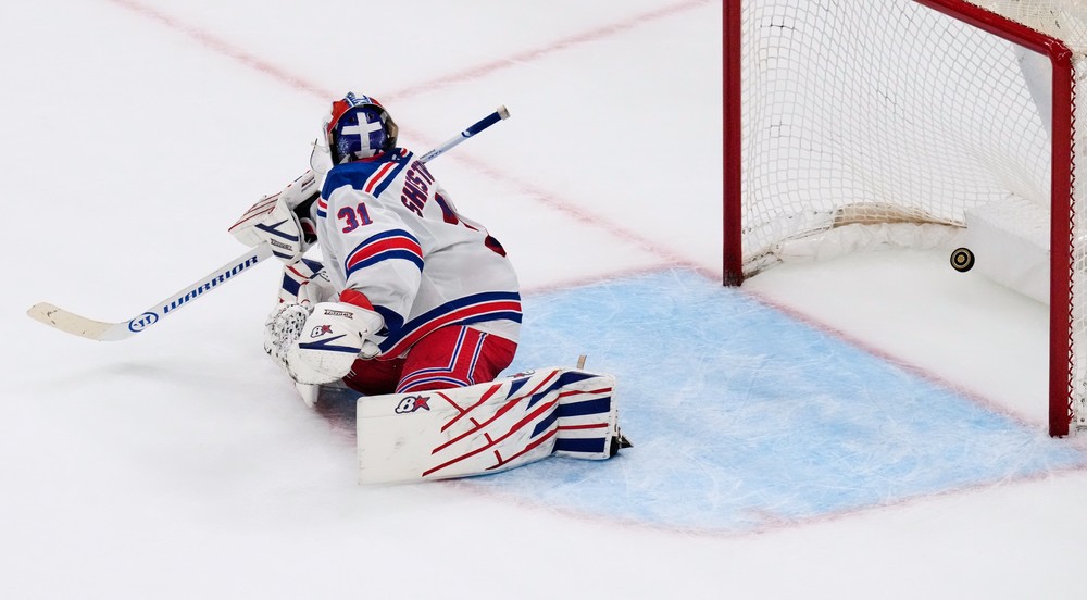 Rangers_Bruins_Hockey714984