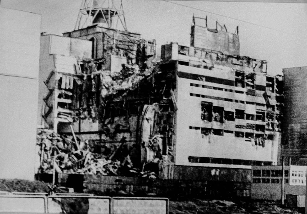 1987 - „Varovný film V. Ševčenka Čornobyľ: kronika ťažkých týždňov“.