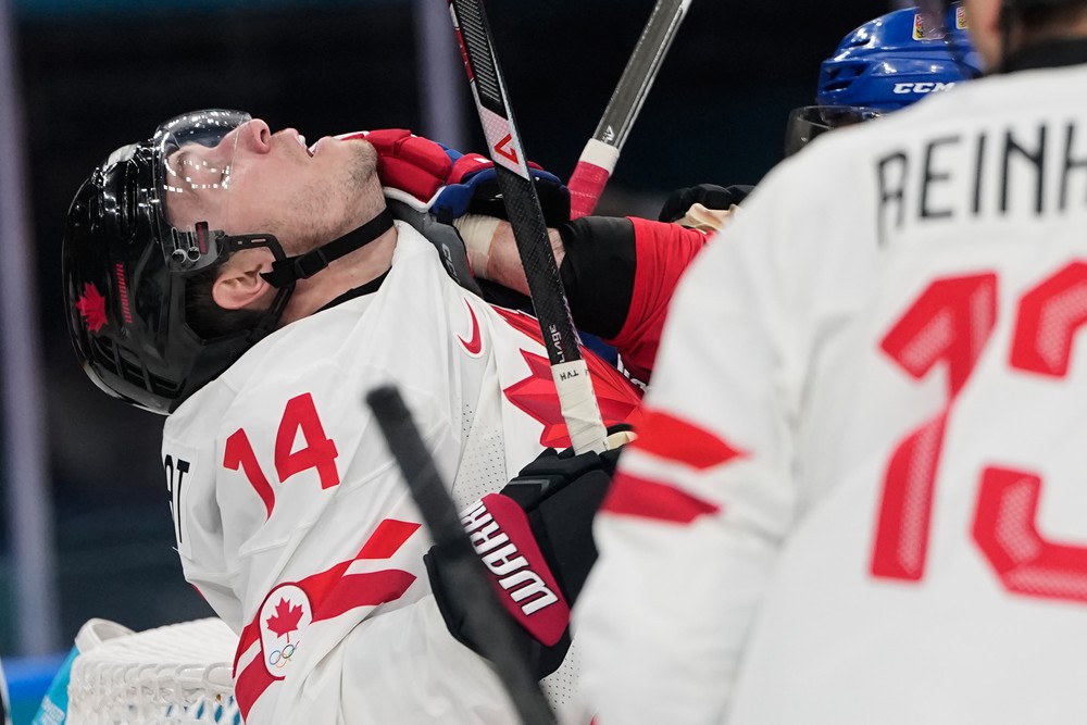 Kanadský hokejista Bo Horvat