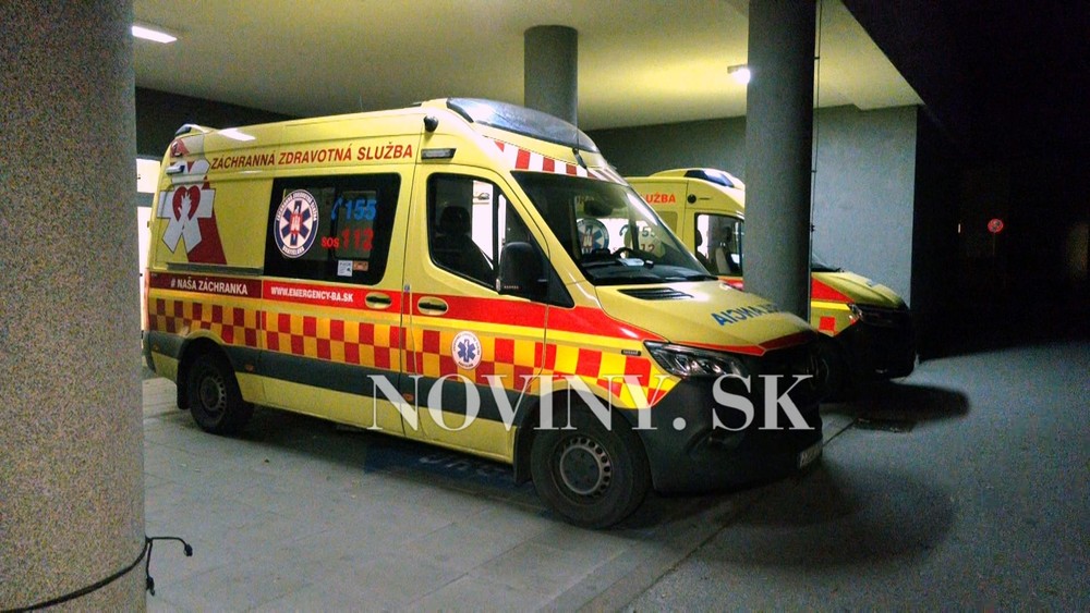 Spolubývajúci bodol muža do krku harpúnou 4