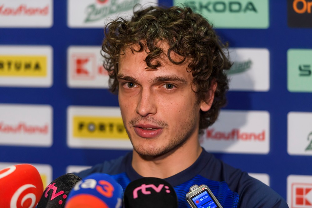 hokejový brankár Stanislav Škorvánek (2)