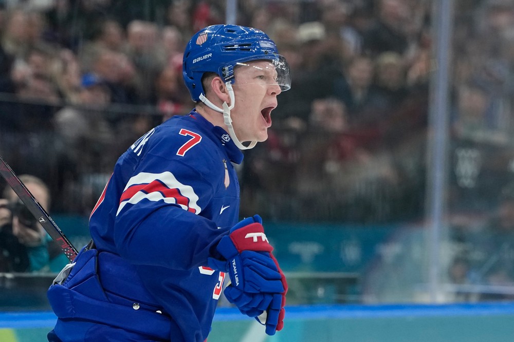 Americký hráč Brady Tkachuk