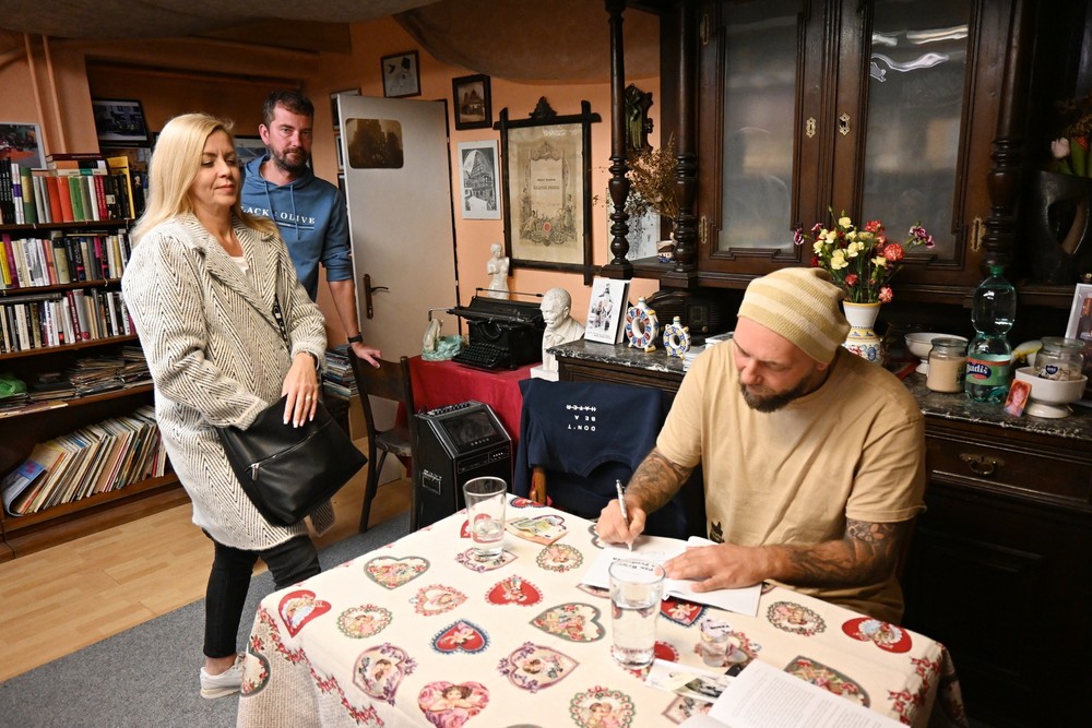 651330429_10235421369929872_1790509085088962514_n