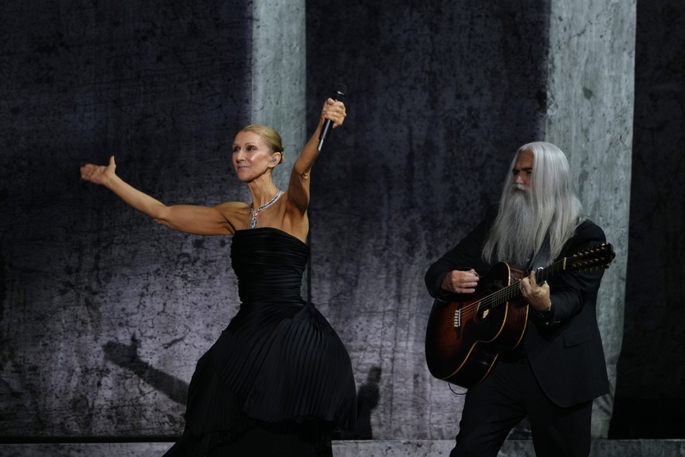 France_Celine_Dion_3_13