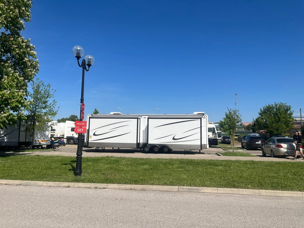 holíč natáčanie karavany