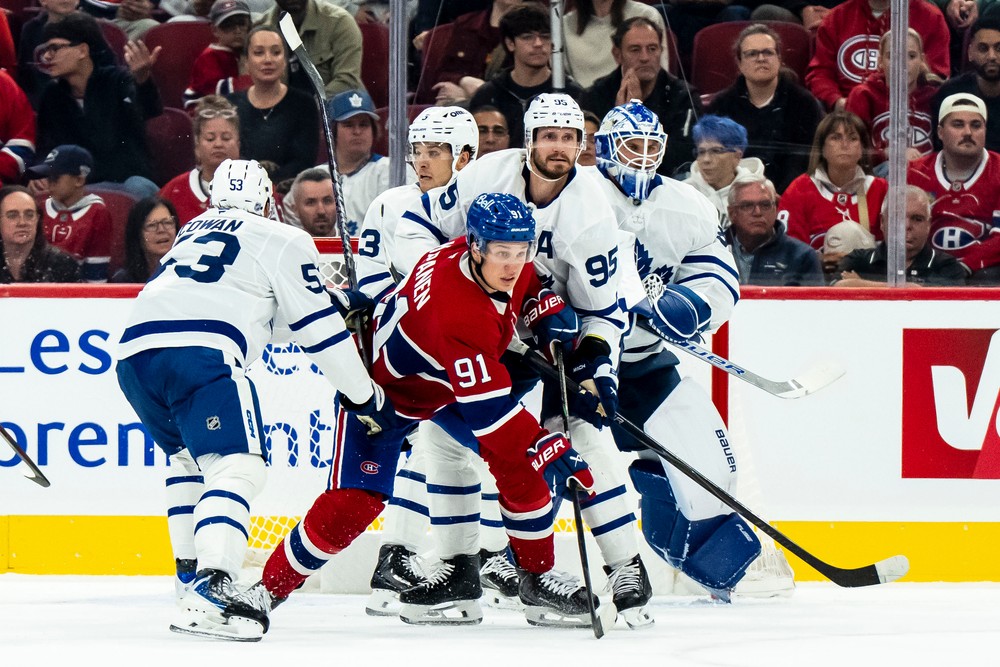Maple_Leafs_Canadiens_Hockey681101244599