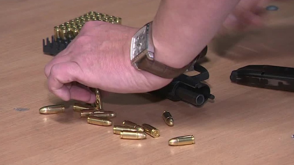 [multi] STRELEC PREŠIEL PSYCHOTESTAMI 9468 (cropped)