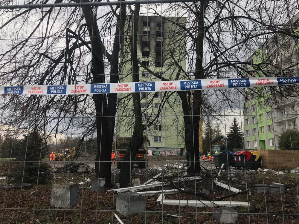 Začali sa prípravy na búracie práce v okolí paneláku č. 7