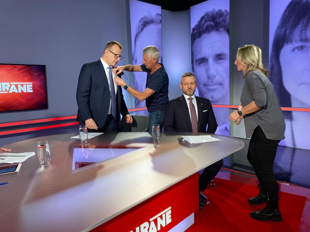 2a2dd744-53f7-4967-b3d4-fadf82fcabb8