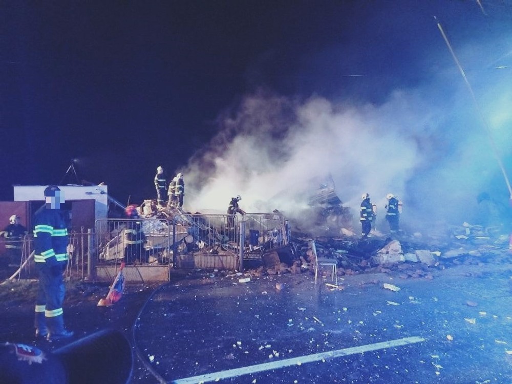 Obcou otriasol v nočných hodinách výbuch domu