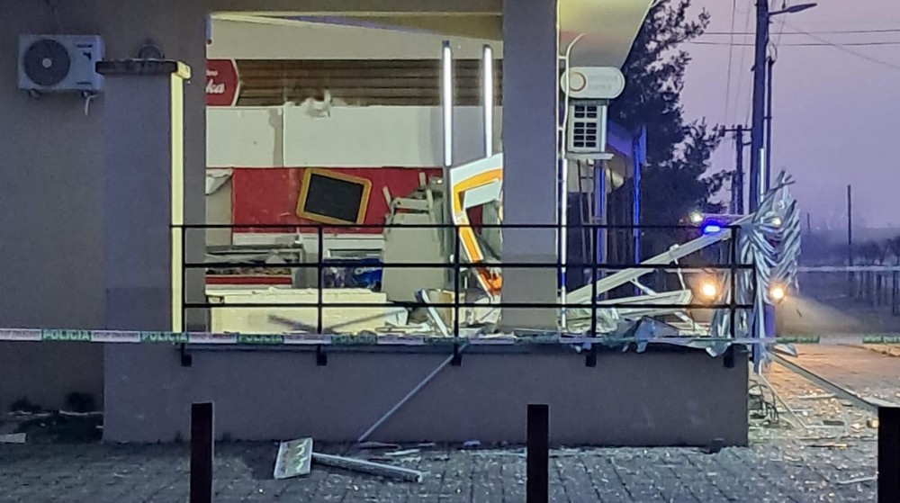 Výbuch bankomatu v Gajaroch 