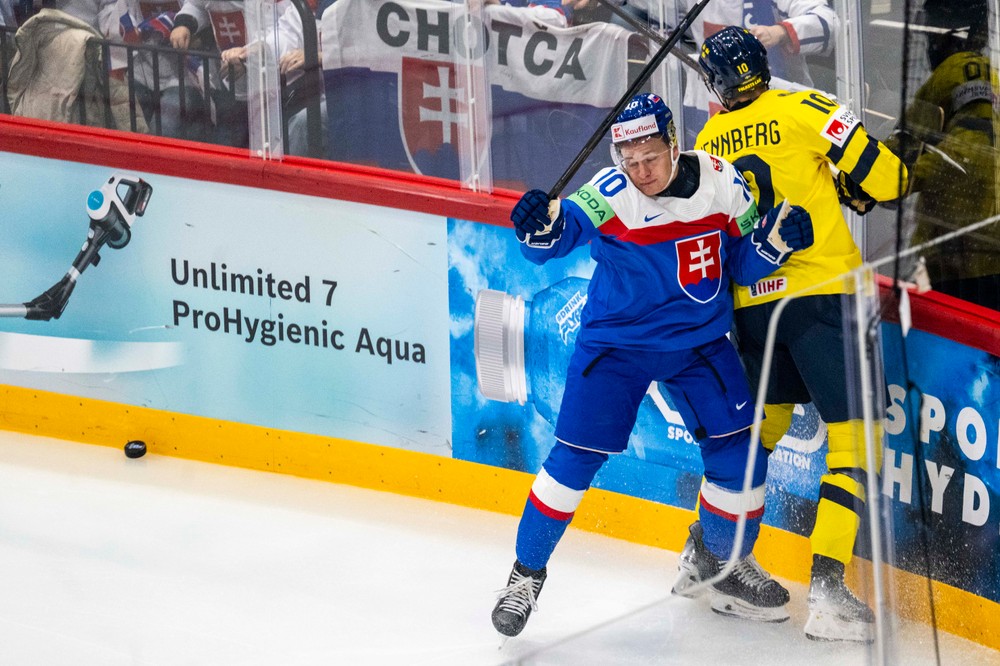 20250509HOKEJ_2025_SVK_SVEDSKO__Copy128654