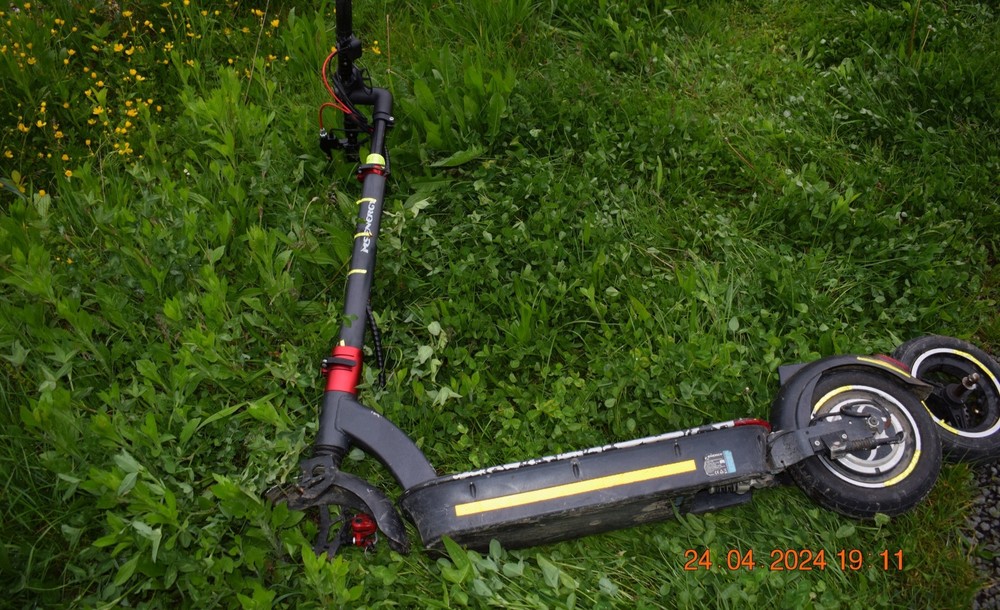 polícia kolobežka (cropped)