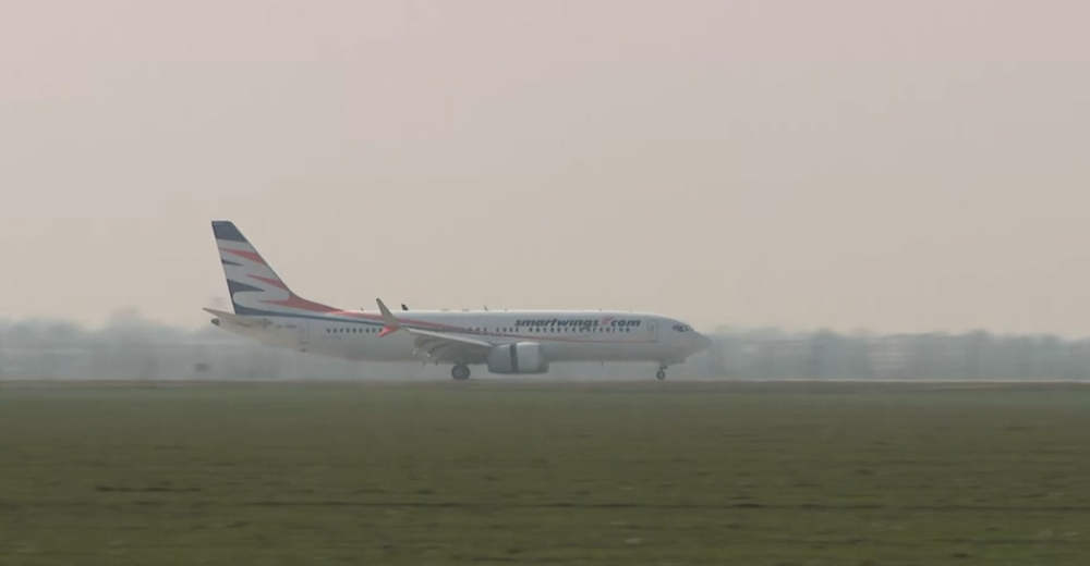 prilet cestujucich z omanu