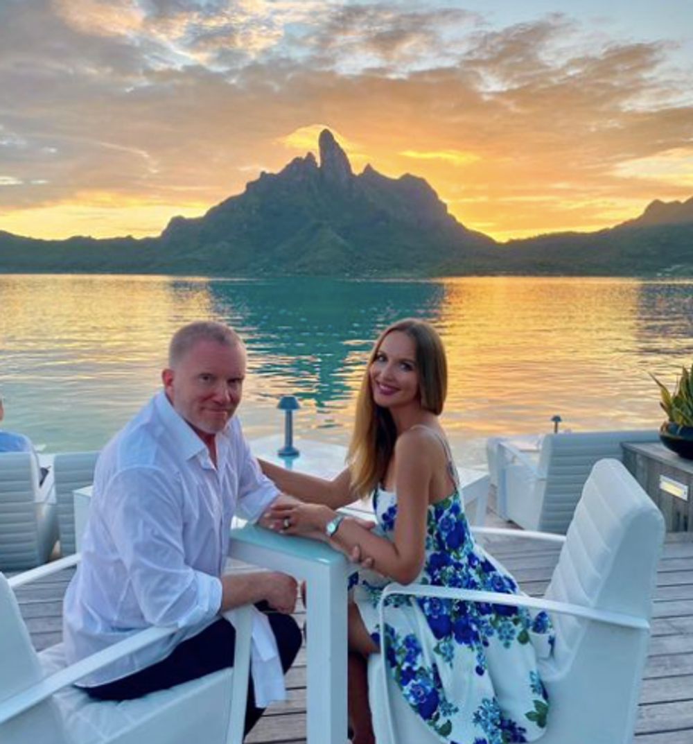 Michael Hall a Lucia Oškerová