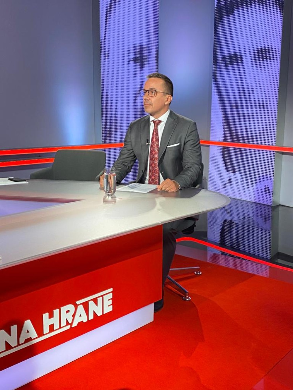 WhatsApp Image 2022-09-29 at 22.00.31