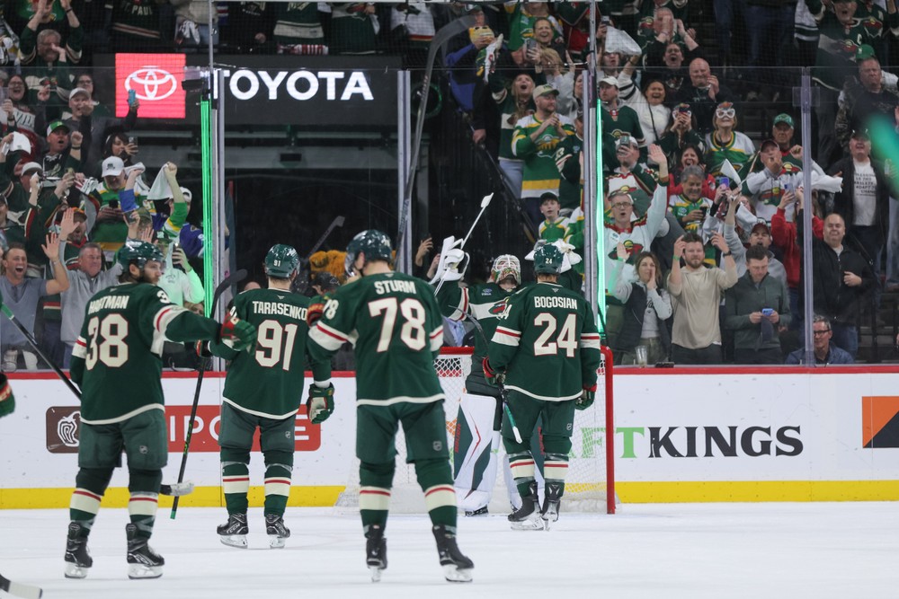 Stars_Wild_Hockey306154