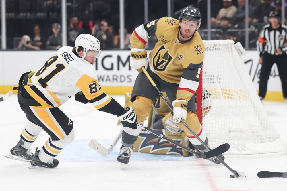 Penguins_Golden_Knights_Hockey763828
