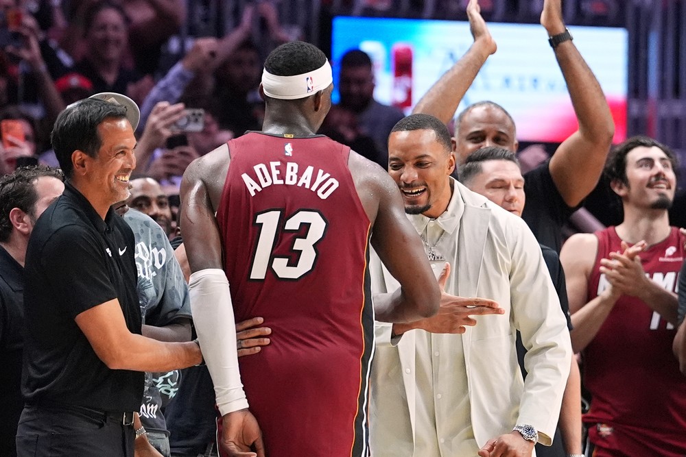 Wizards_Heat_Basketball167483200222