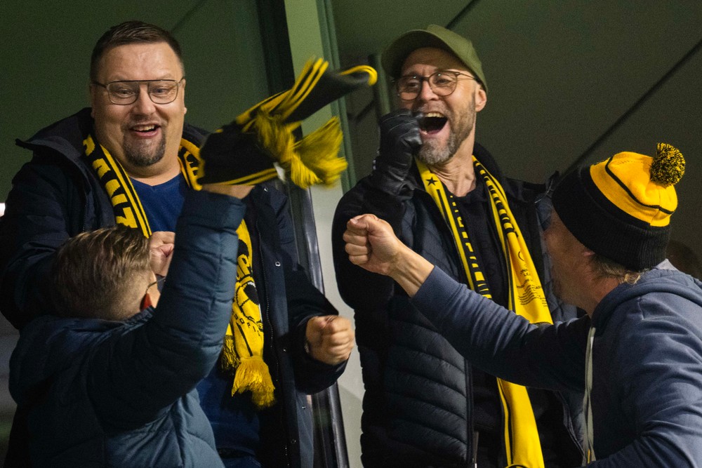 20251106SLOVAN_KUPIO_17171094