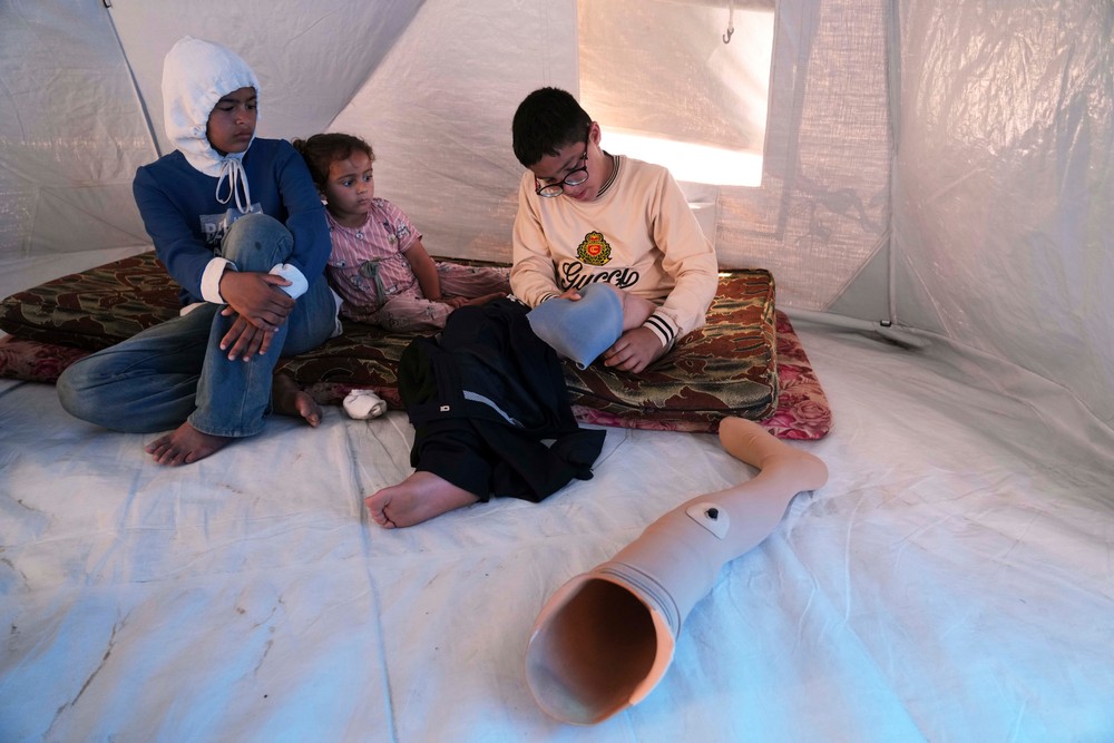 Mideast_Wars_Sick_Children372704