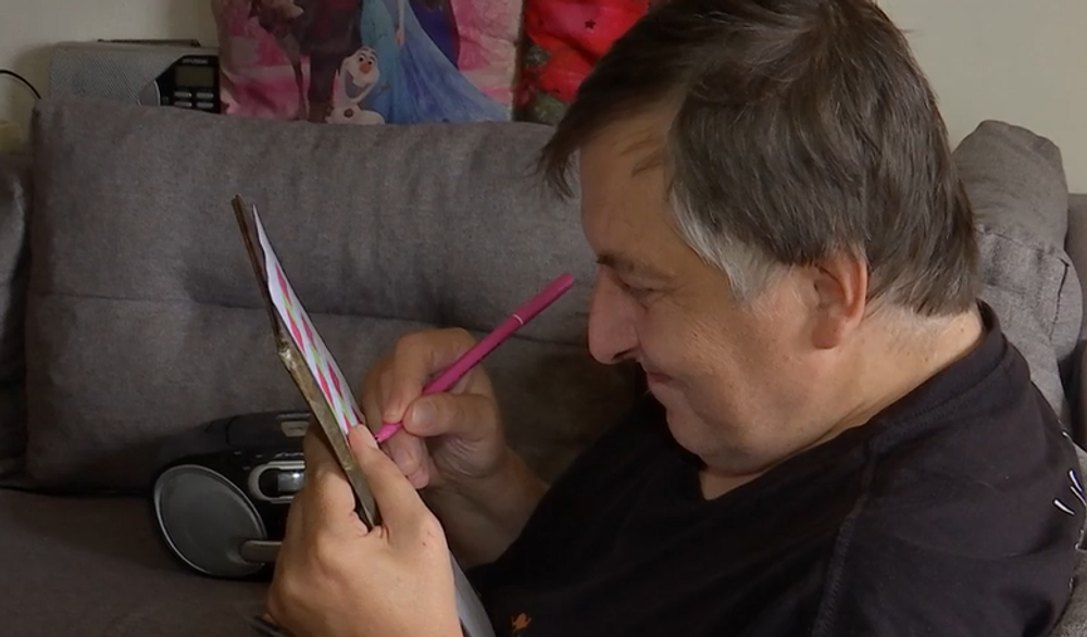 Obec odmietla predĺžiť nájomnú zmluvu mentálne postihnutému mužovi