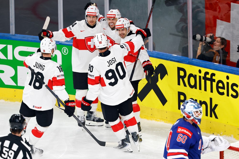 Switzerland_World_Championship_Ice_Hockey343072216262