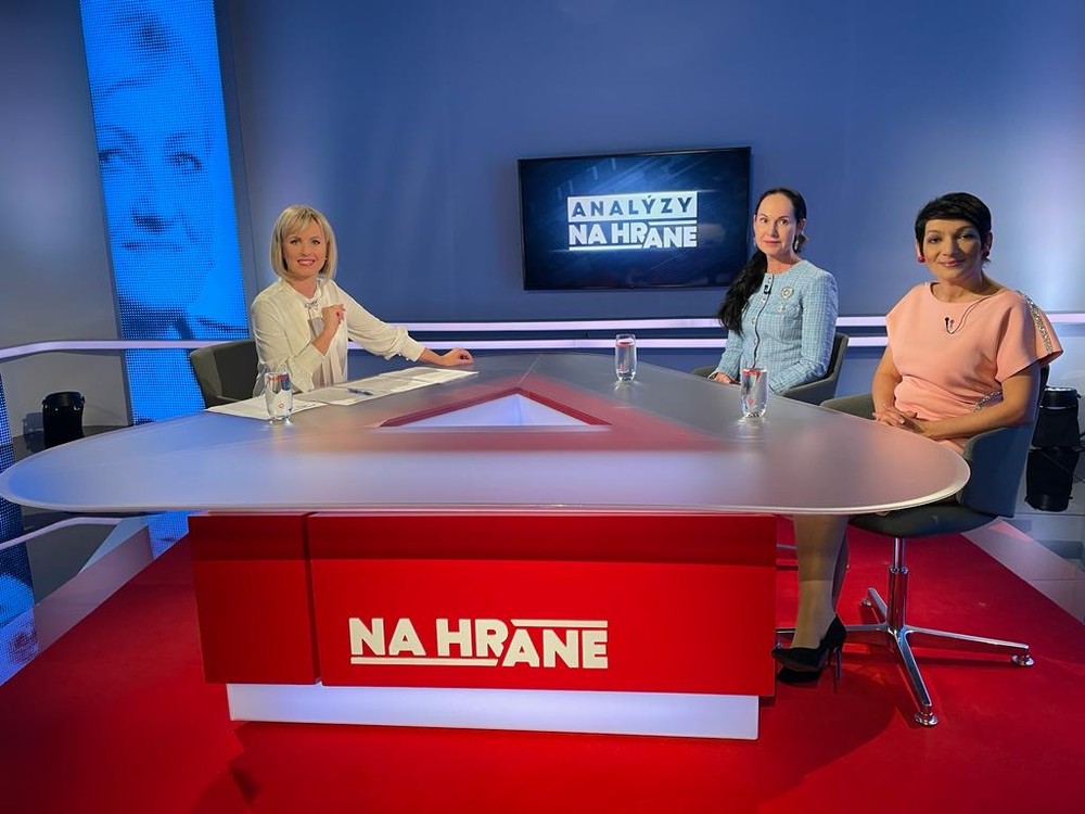 1adfff0d-61d5-41ae-89c1-3d521b602970