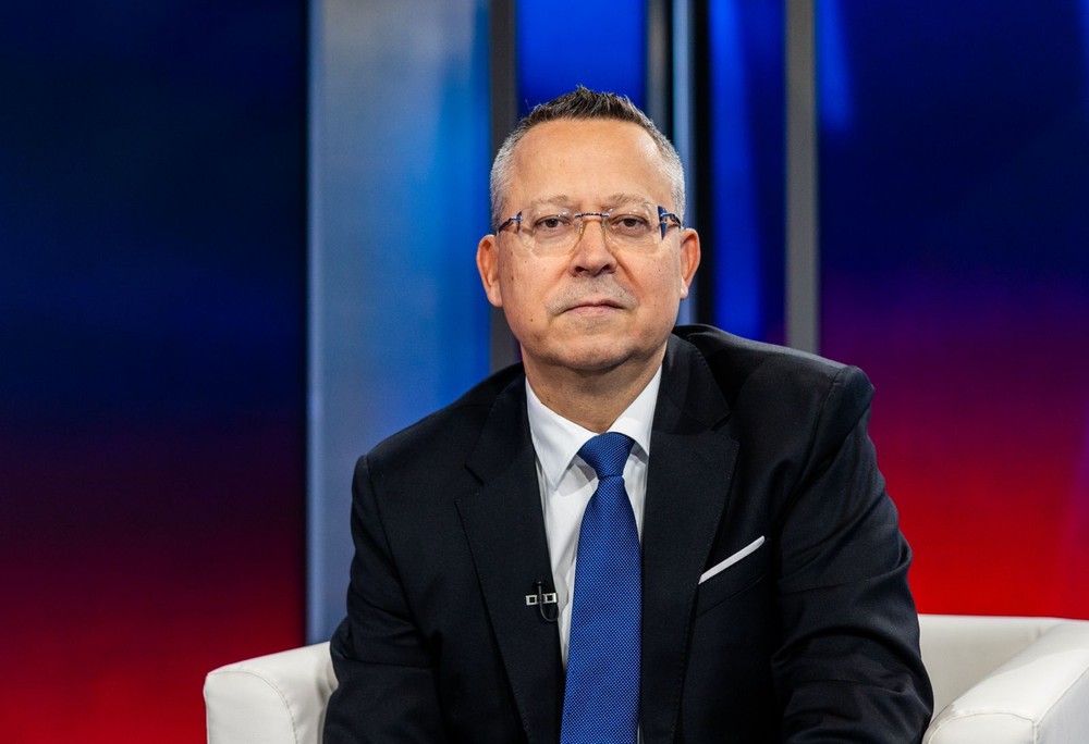 Politika 24 - Ladislav Kamenický 4