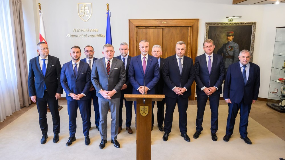 Tlačové besedy koaličných poslancov 2025