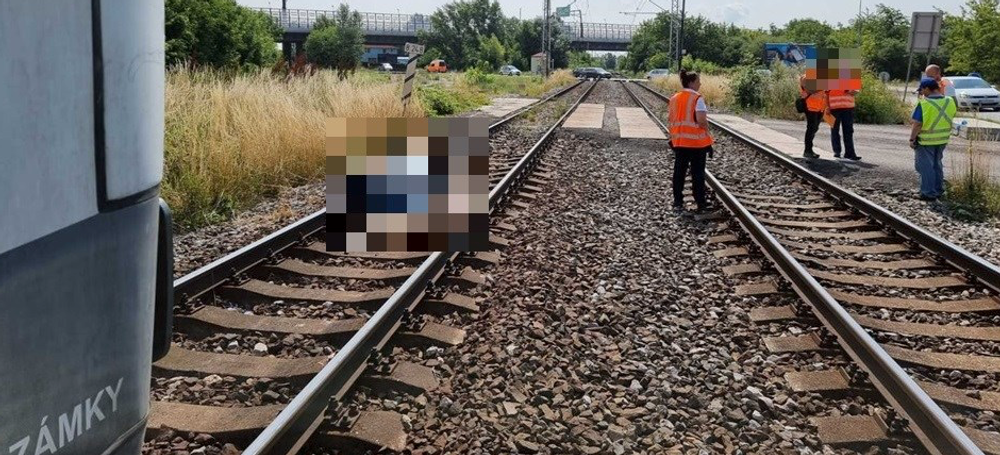 Muž neprežil zrážku s vlakom