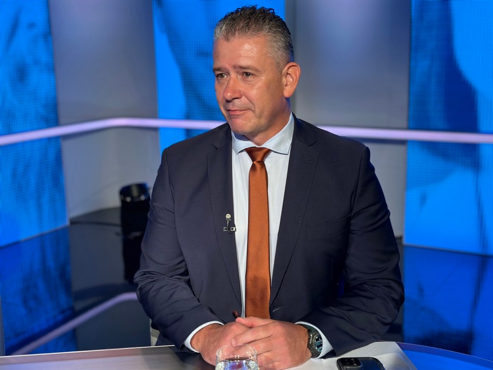 Analýzy Na hrane s Alojzom Hlinom a Romanom Mikulcom