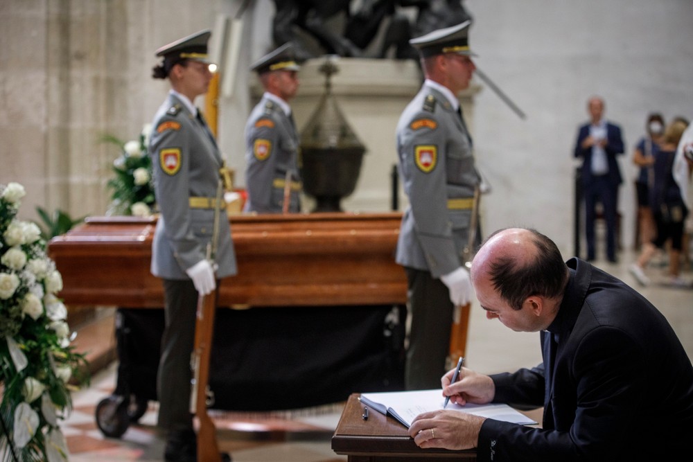 Rozlúčka s kardinálom Jozefom Tomkom v Dóme sv. Martina