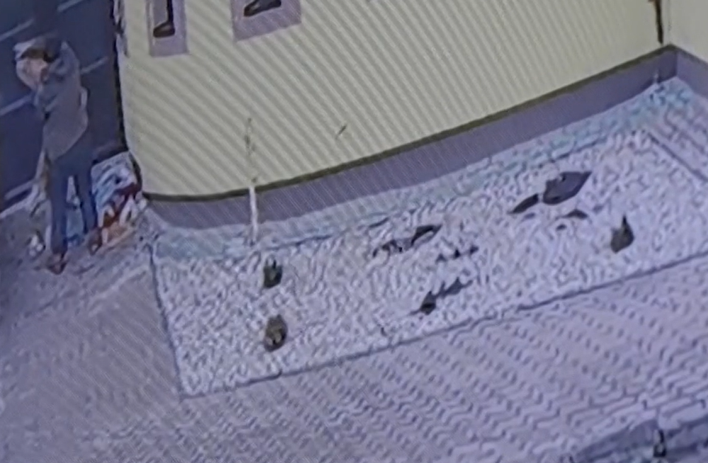 krádež rúcha a kadidla