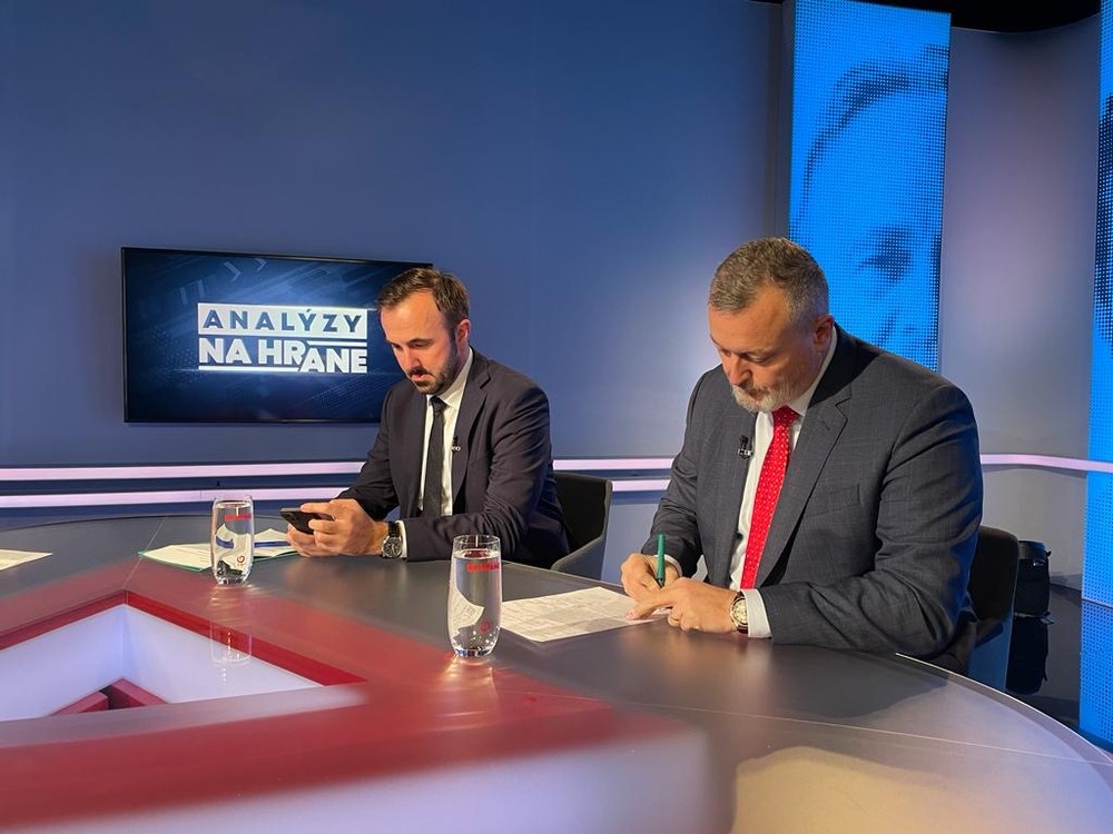 f0158d83-71a1-4fc3-b121-311edc73b905