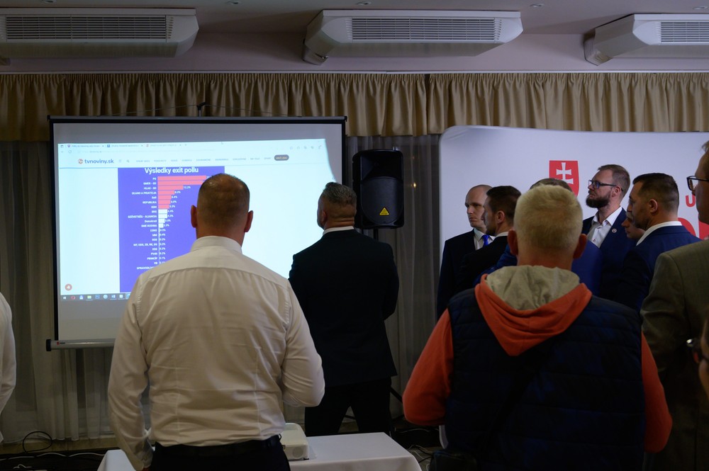 hntrepblkvlb300923nr3988794