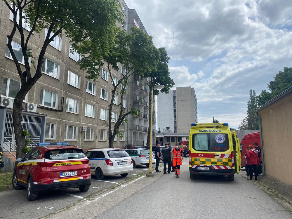 Požiar v Košiciach si vyžiadal evakuáciu desiatok ľudí