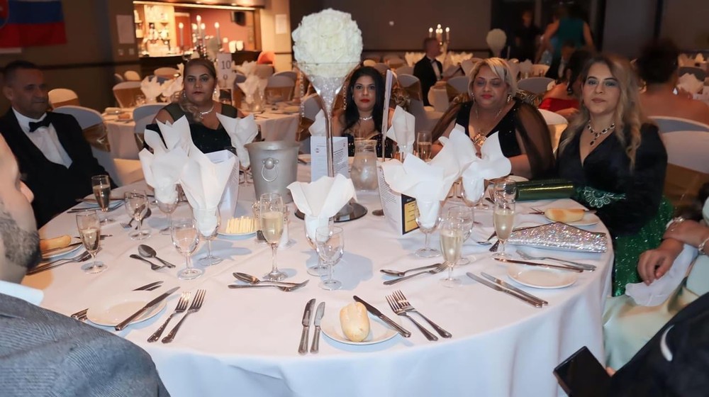 Medzinárodný ples vo Warwicku87