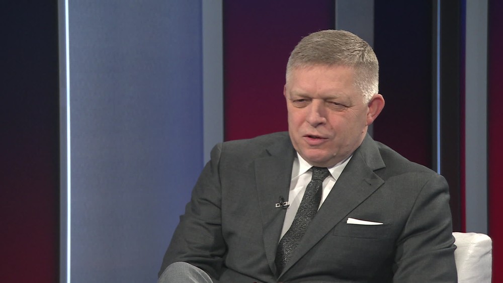 [multi] politika24_pokusny_zajac 7344