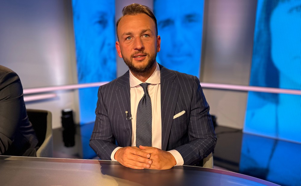 Analýzy Na hrane s Jurajom Krúpom a Matúšom Šutajom Eštokom