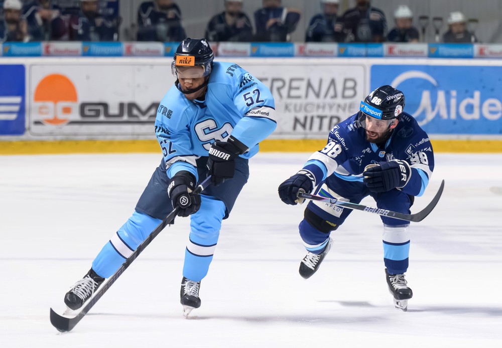 hkjnrslvn260426nr4211504