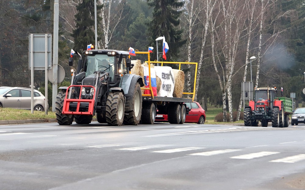 farmari protesty traktor ZVOLEN (3)