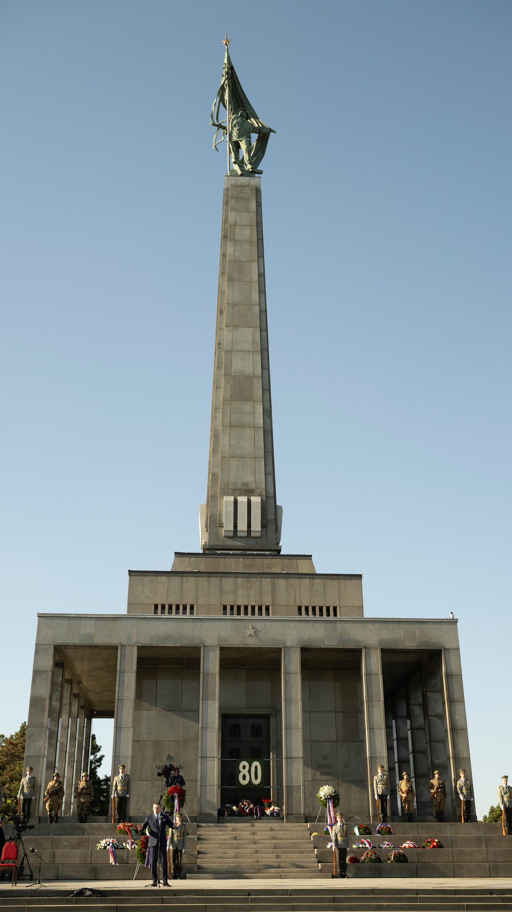 20250404_slavin8120286