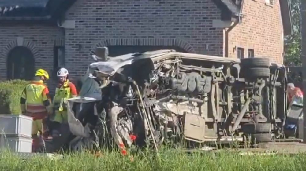 Vlak narazil do školského autobusu v Belgicku
