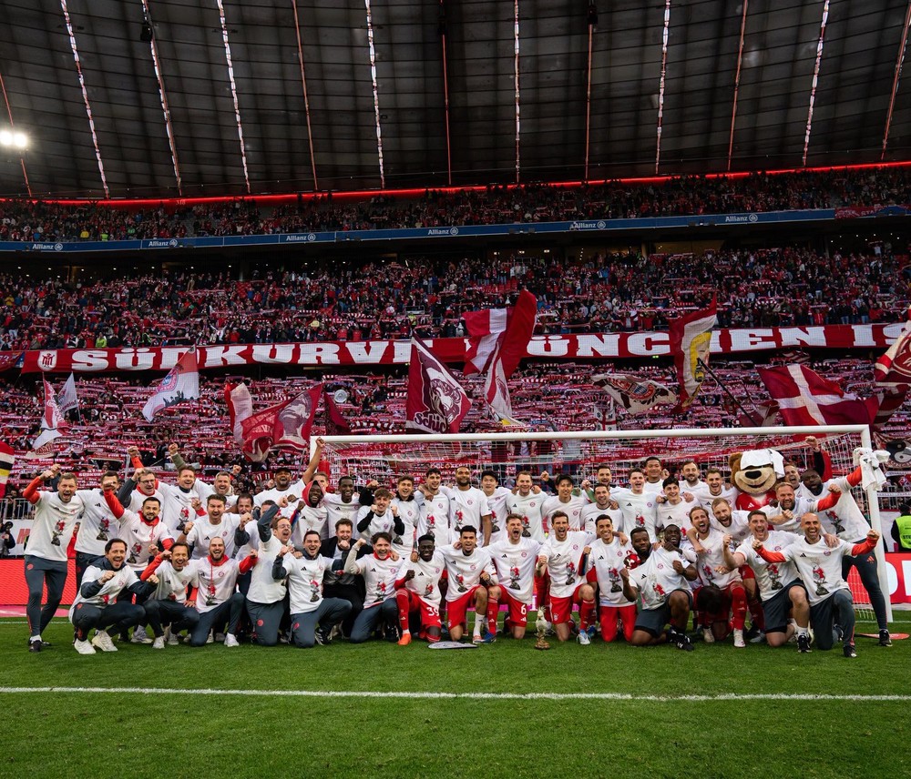 672678927_2458673734624324_1311318061933216622_n